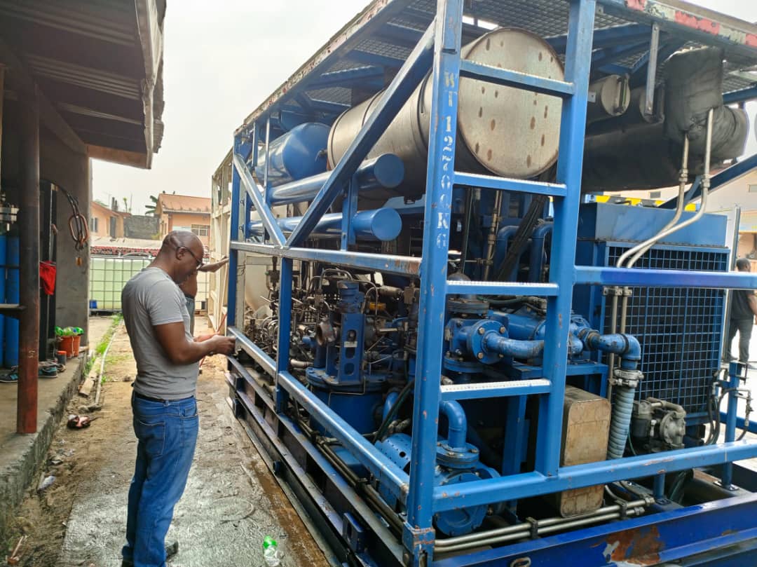 Ashdrey field equipment and workforce